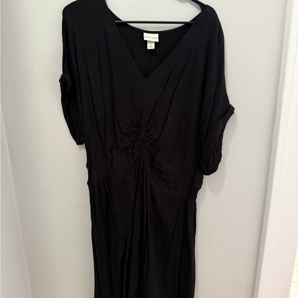 Ava & Viv Black V-Neck Dress